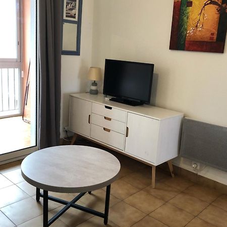 T1 Bis A 50 M De La Plage Sainte-Maxime Bagian luar foto